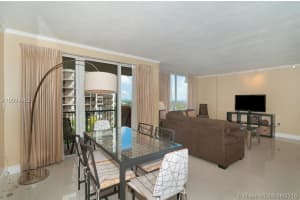 2951 S Bayshore Dr #907, Miami, FL 33133, Sold 03/27/17