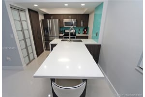 15535 Miami Lakeway N, Miami Lakes, FL 33014, Sold 10/24/16