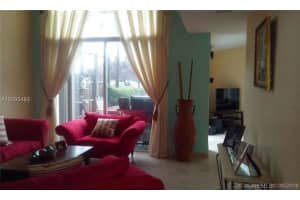 407 Lakeside Cir, Sunrise, FL 33326, Sold 09/15/16