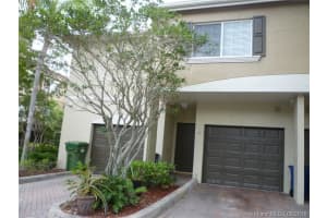 1443 Capri Ln, Weston, FL 33326, Sold 07/29/16