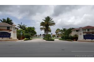 16468 SW 66th St, Miami, FL 33193, Sold 08/05/16