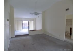 7511 SW 28th St, Davie, FL 33314, Sold 09/30/16