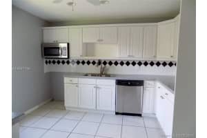 7511 SW 28th St, Davie, FL 33314, Sold 09/30/16
