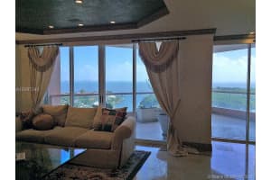 10 Edgewater Dr #16c, Miami, FL 33133, Sold 02/21/17
