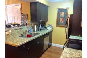 15640 SW 106th Ln, Miami, FL 33196, Sold 09/29/16