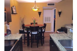 15640 SW 106th Ln, Miami, FL 33196, Sold 09/29/16