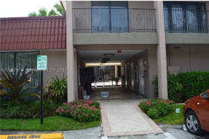 9301 SW 92nd Ave, Miami, FL 33176, Sold 07/27/16