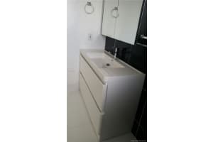 18604 NE 18th Ave, Miami, FL 33179, Sold 08/31/16