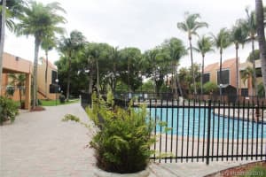 7969 SW 104th St, Miami, FL 33156, Sold 09/16/16