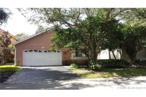 10060 NW 3rd Ct, Plantation, FL 33324, Sold 07/19/16