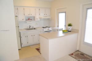 2115 NE 42nd Ct #105n, Lighthouse Point, FL 33064, Sold 09/13/16