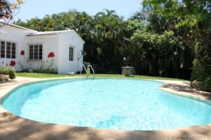7730 Beach View Dr, North Bay Village, FL 33141, Sold 09/30/16
