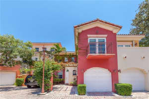 18455 NE 30th Ave, Aventura, FL 33160, Sold 12/01/16