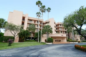 520 SE 12th St, Dania Beach, FL 33004, Sold 11/18/16