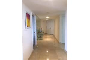 8925 Collins Ave #9g, Surfside, FL 33154, Sold 11/17/16