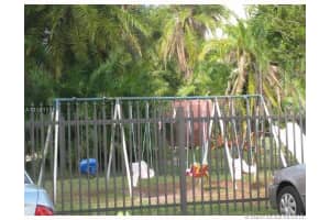 8887 Fontainebleau Blvd, Miami, FL 33172, Sold 08/17/16