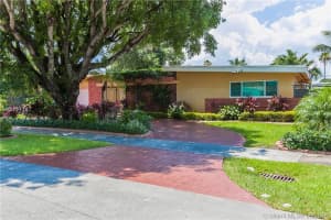 2025 NE 202nd St, Miami, FL 33179, Sold 09/23/16