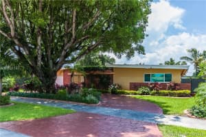 2025 NE 202nd St, Miami, FL 33179, Sold 09/23/16