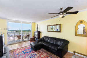 1688 West Ave, Miami Beach, FL 33139, Sold 07/18/16