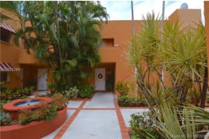 11001 NW 7th St, Miami, FL 33172, Sold 07/22/16