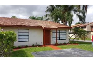 15015 SW 90th St, Miami, FL 33196, Sold 08/25/16