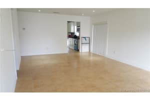 15015 SW 90th St, Miami, FL 33196, Sold 08/25/16