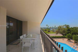 2901 S Bayshore Dr #4d, Miami, FL 33133, Sold 04/06/17