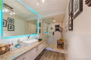 1200 14th St #4e, Miami Beach, FL 33139, Sold 09/22/16