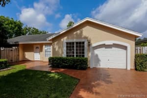 9860 NW 51st Ln, Doral, FL 33178, Sold 09/19/16