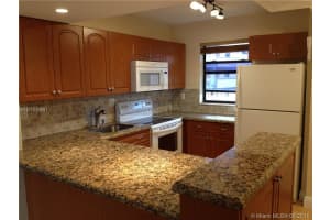 18000 NW 68th Ave #203a, Hialeah, FL 33015, Sold 07/22/16