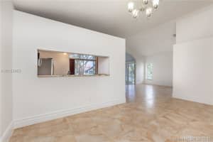 899 Garnet Cir, Weston, FL 33326, Sold 07/25/16