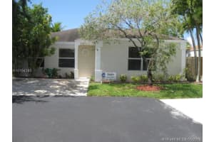 9814 SW 221st St, Cutler Bay, FL 33190, Sold 08/16/16