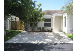 9814 SW 221st St, Cutler Bay, FL 33190, Sold 08/16/16