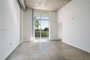 2001 Meridian Ave, Miami Beach, FL 33139, Sold 08/23/17