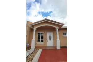 7682 NW 183rd Terrace, Hialeah, FL 33015, Sold 07/29/16