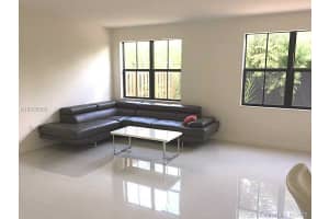 10250 NW 70th Terrace, Doral, FL 33178, Sold 12/01/16