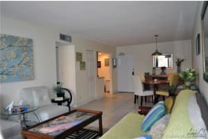 200 SE 15th Rd #3j, Miami, FL 33129, Sold 08/31/16