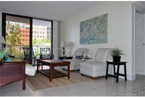 200 SE 15th Rd #3j, Miami, FL 33129, Sold 08/31/16