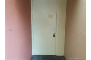 7167 Ballantrae Ct, Hialeah, FL 33014, Sold 08/12/16