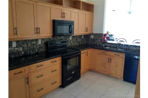 9989 SW 59th Ct, Cooper City, FL 33328, Sold 10/04/16