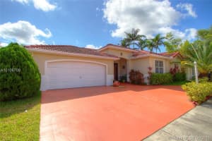10921 SW 161st Pl, Miami, FL 33196, Sold 08/18/16