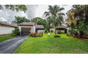 6380 Pinehurst Cir E30, Tamarac, FL 33321, Sold 08/25/16