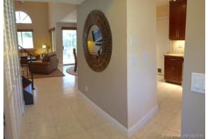 1121 SE 5th Ct, Dania Beach, FL 33004, Sold 08/15/16