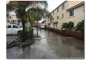 611 NW 82nd Ave, Miami, FL 33126, Sold 10/07/16