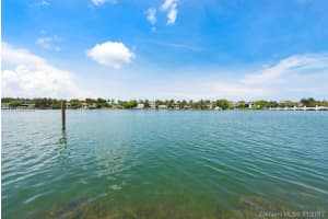 199 N Coconut Ln, Miami Beach, FL 33139, Sold 10/16/17