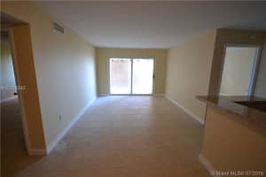 15221 SW 80th St, Miami, FL 33193, Sold 08/18/16