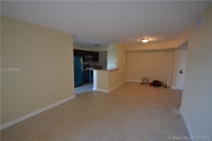 15221 SW 80th St, Miami, FL 33193, Sold 08/18/16