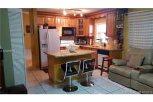 291 SW 100th Ave, Pembroke Pines, FL 33025, Sold 09/20/16
