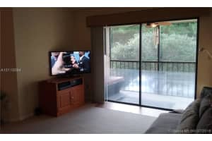 9703 Hammocks Blvd, Miami, FL 33196, Sold 11/10/16