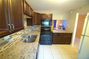 6784 SW 39th Ct, Davie, FL 33314, Sold 08/15/16